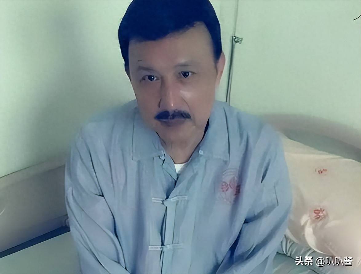 原创            曾是红极一时的一代歌王，却因错误的政治选择，彻底沦为反面教材