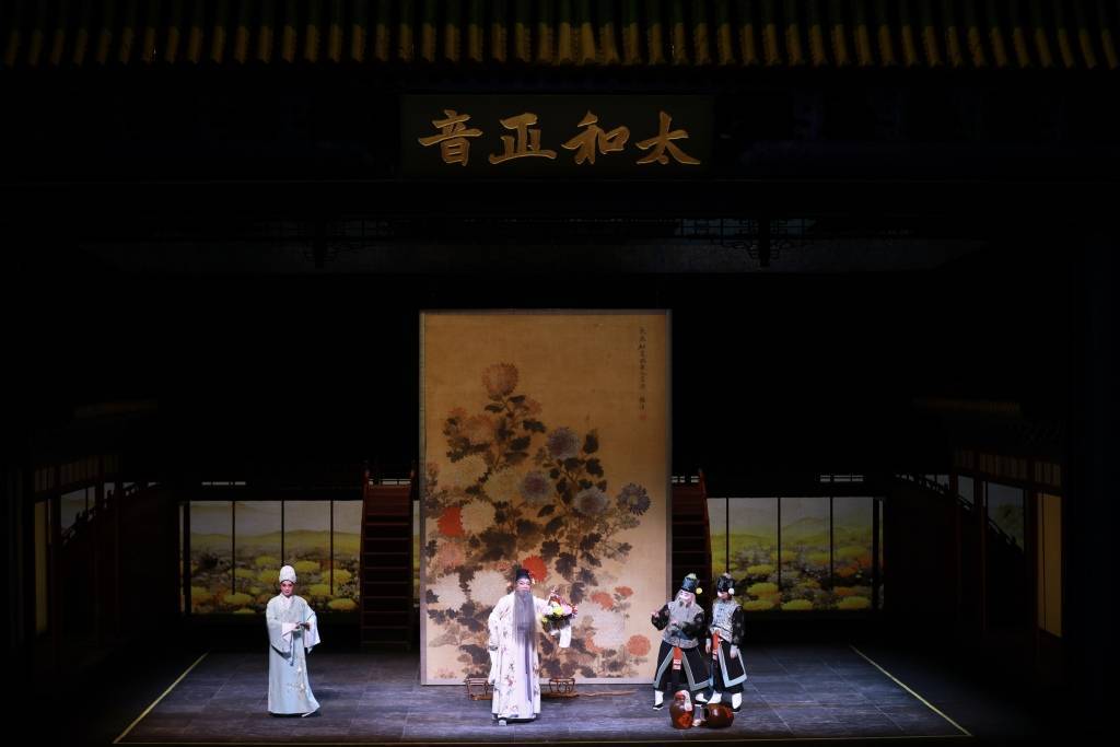 两大国宝牵手，六百年“故宫昆曲”为中国上海国际艺术节开幕