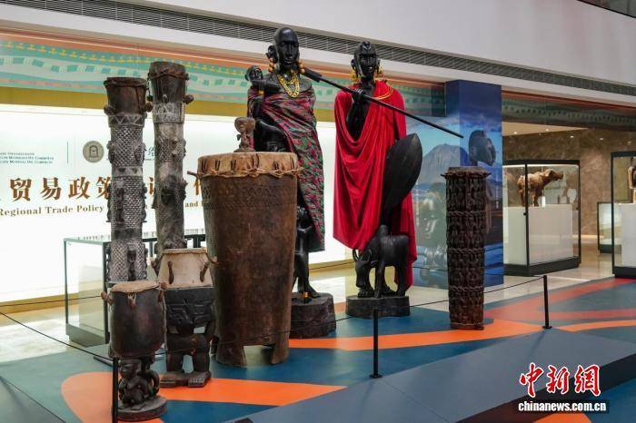 展示非洲文明的多样性与独特魅力 非洲雕刻艺术展在沪开幕
