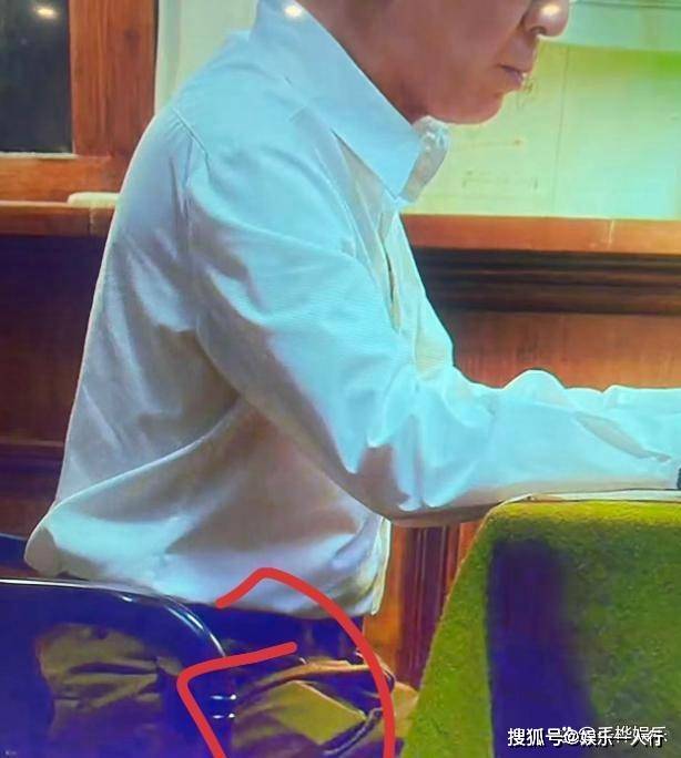 《沉默的荣耀》最全穿帮镜头，看完笑到胃痛，网友：这是喜剧吗？