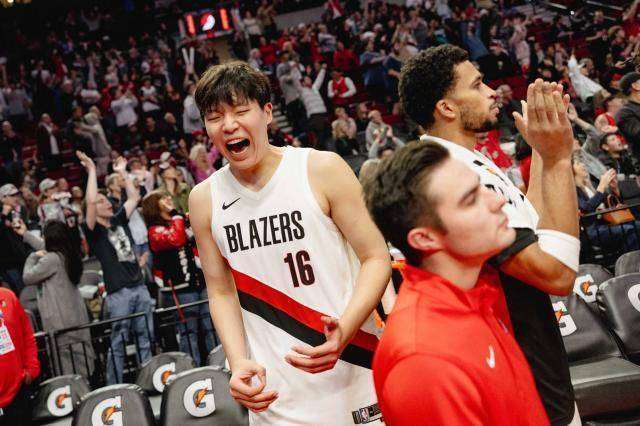 原创            杨瀚森的NBA初章：这注定是烟火与眼泪并存的旅程