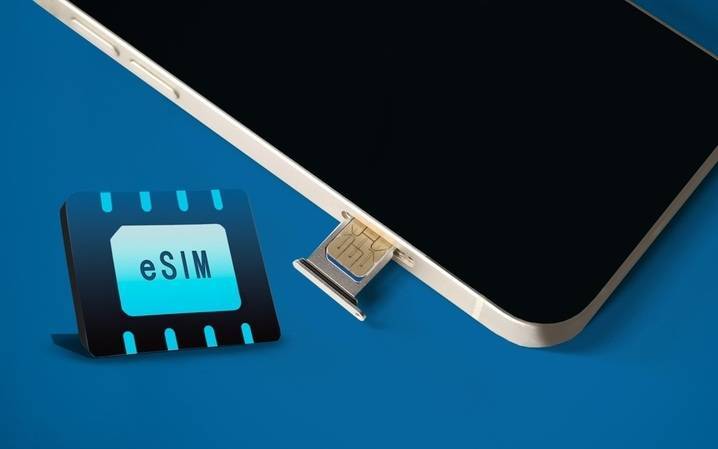 当手机用上eSIM，会带来哪些连锁反应？| 新京报专栏
