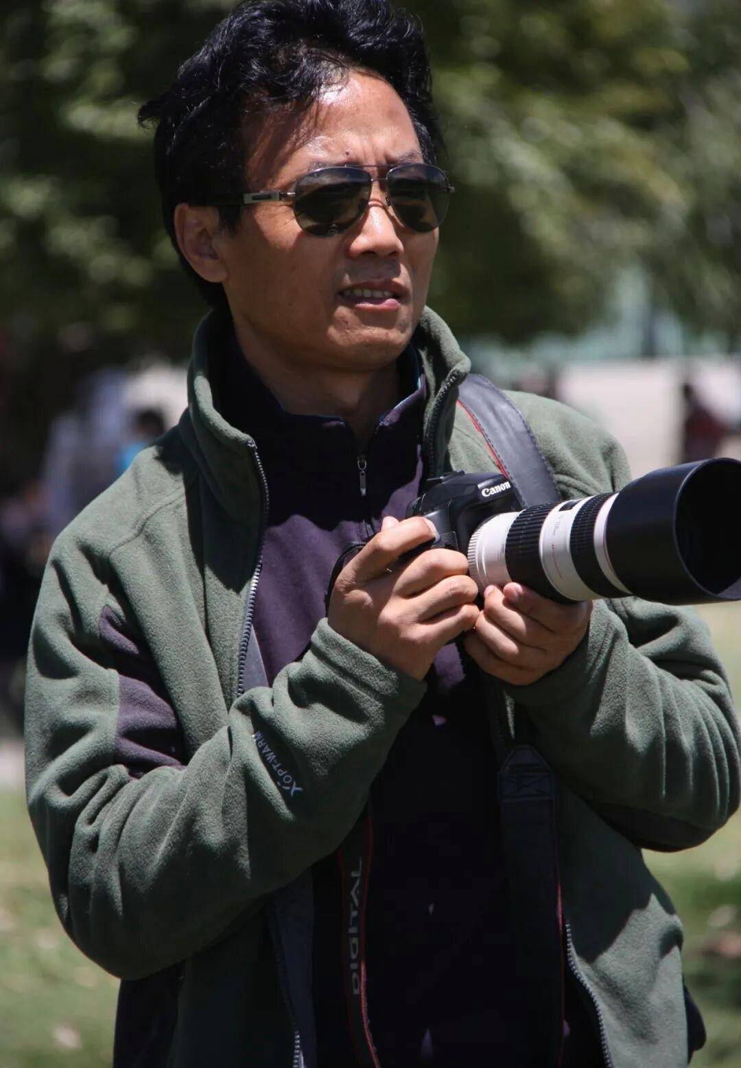 澄怀观道 笔墨新境 ——品读齐国强的山水与人物画艺术