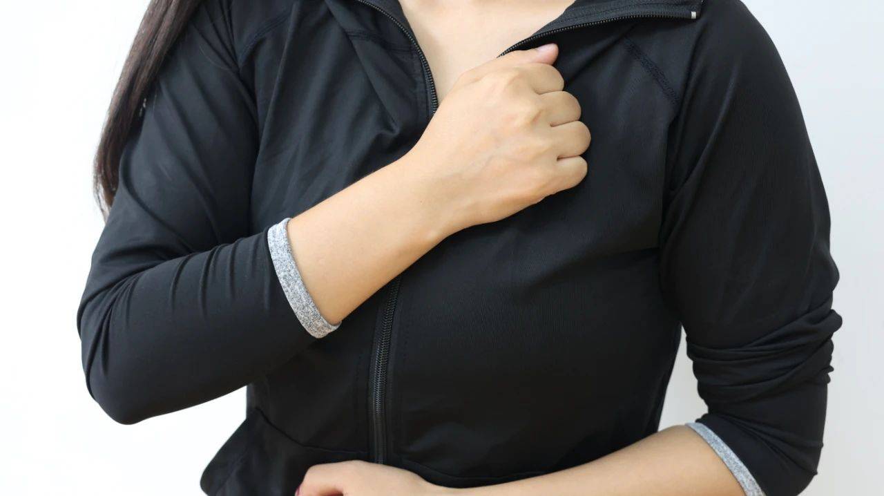 原创            心梗突发，但真的毫无征兆吗？心梗来临前的这些异常，要提高警惕