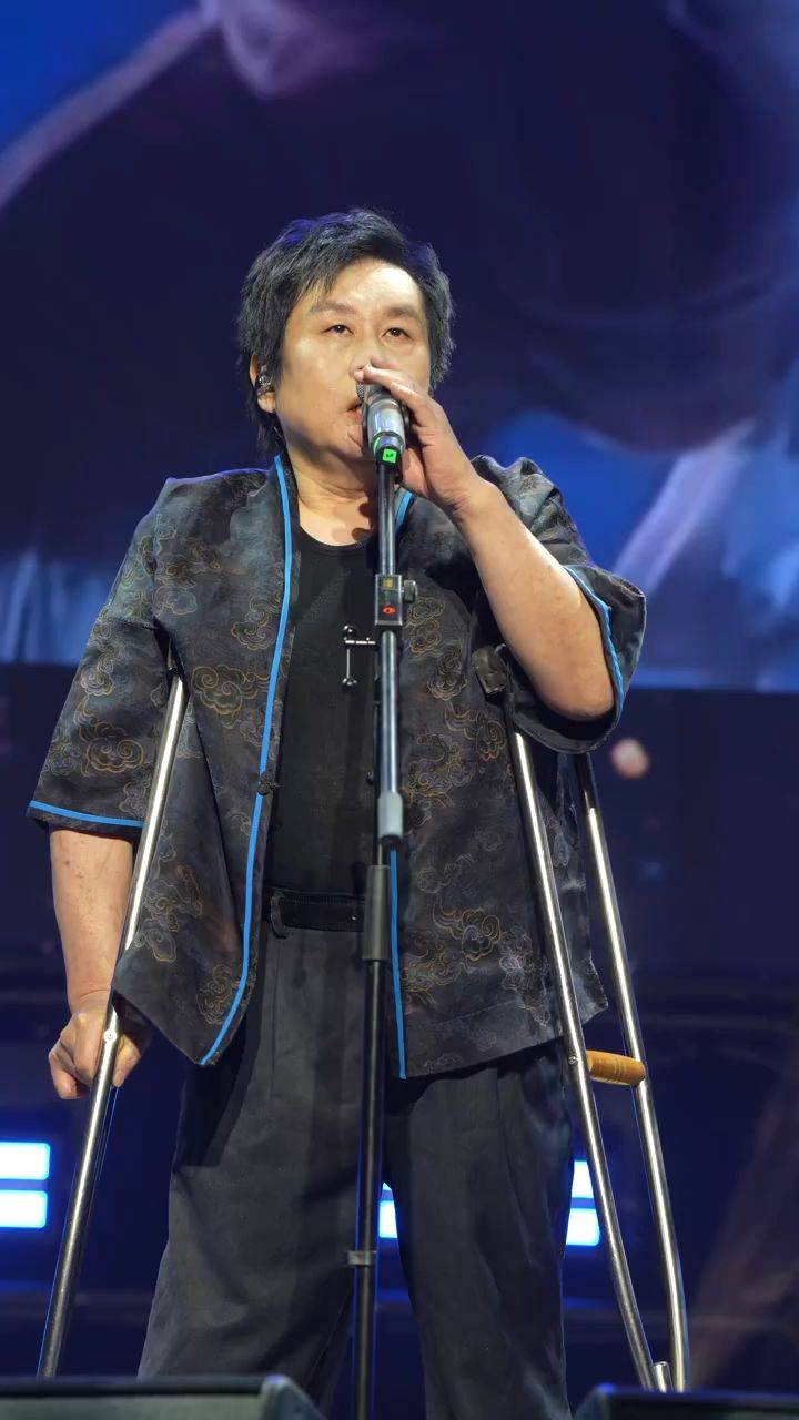 郑智化发文致歉：因登机过程不顺，一时气愤遂夸张遣词