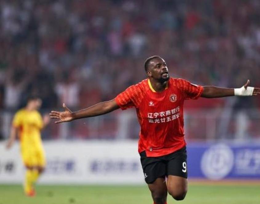 原创            沈阳沸腾!辽宁铁人1-0赢下冲超战,圆十年中超梦!