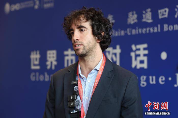 意大利陶瓷城市市长：以陶瓷为载体深化合作