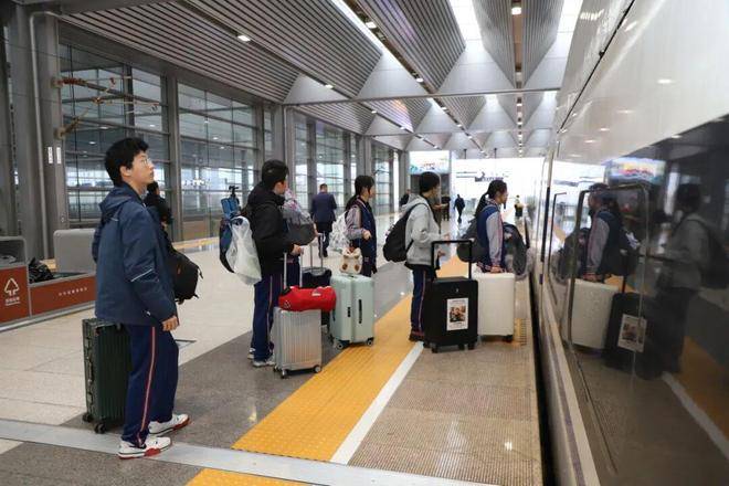 穿越百年晋商 ·走进北魏古城 | 央美实验学校开展高二年级写生研学活动(一)