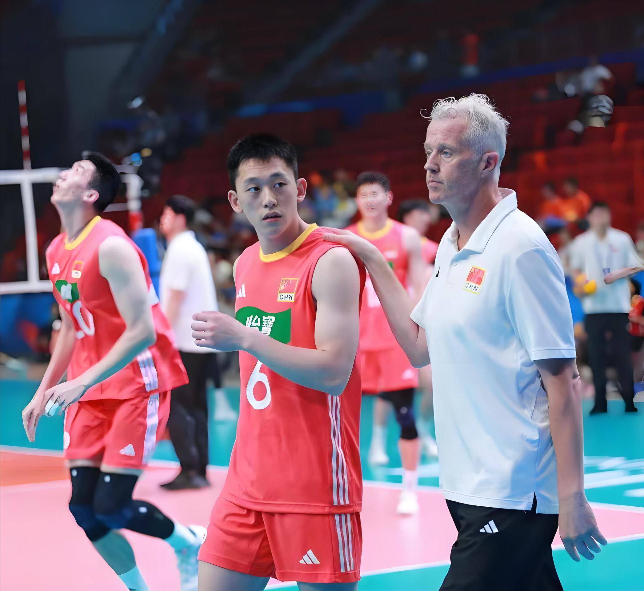 原创            中国男排主教练海宁：很可能会步劳尔的后尘，被提前解聘