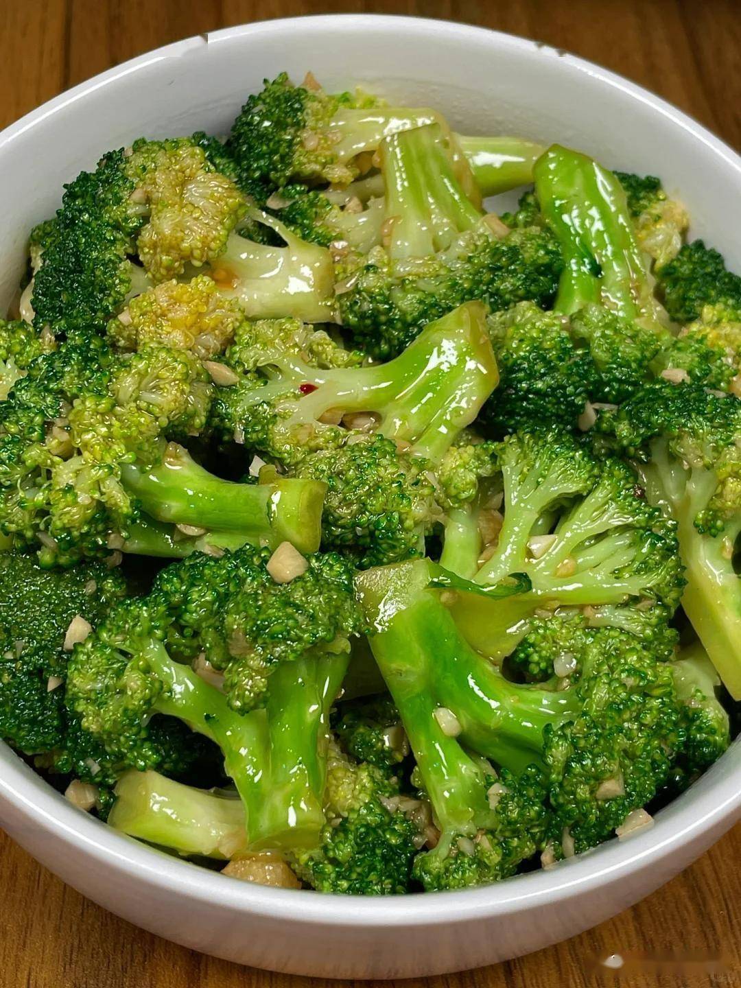 原创            建议要多吃这道菜,增强免疫力!