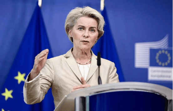 刚对中国狠话说尽，中美转头就握手言和？欧盟火速对华变脸，关键时刻，一架中方专机抵欧