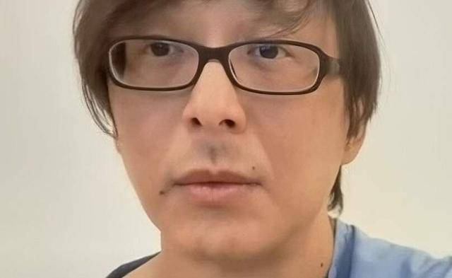 突发！香港知名男星心脏频繁刺痛，在国外排队近两个月才看到医生