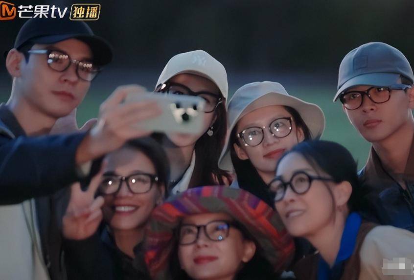 原创            终于知道花少7和谐的原因了，因为这几个人，都不会没苦硬吃的！