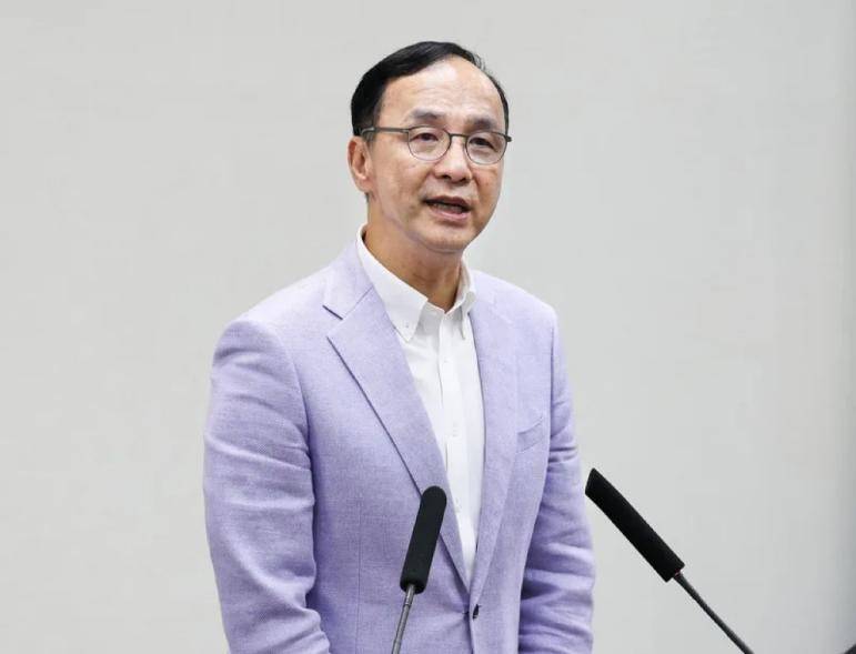 台媒：交棒郑丽文，朱立伦月底率211名党务主管、干部辞职