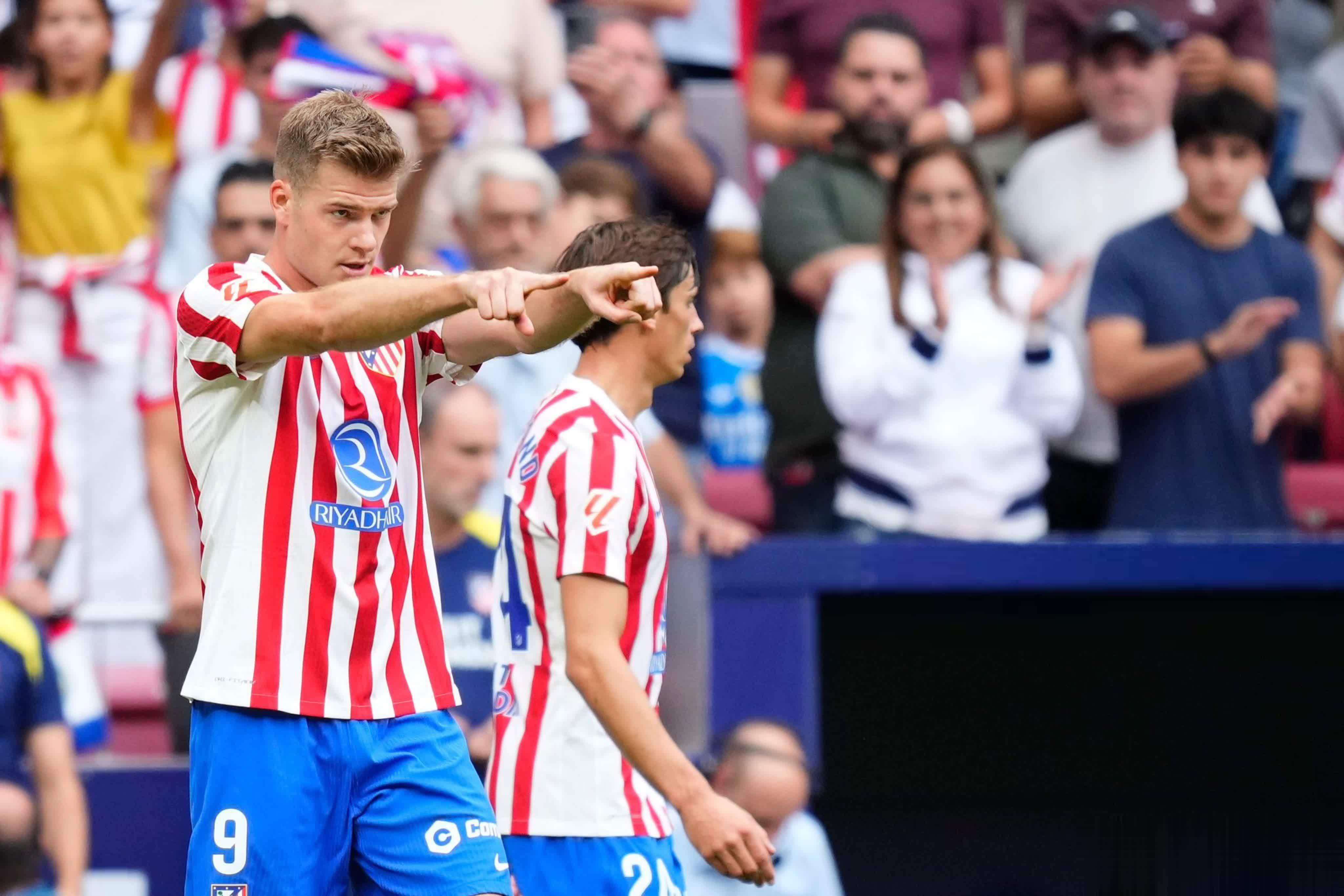 原创            2-5！姆巴佩难救主皇马遭羞辱，小蜘蛛双响巴萨坐收大礼