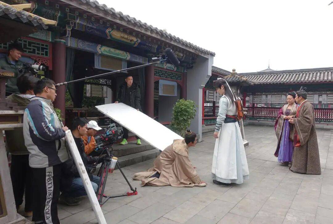 短剧100问 | 微短剧多元商业模式，如何协同发力提效益？