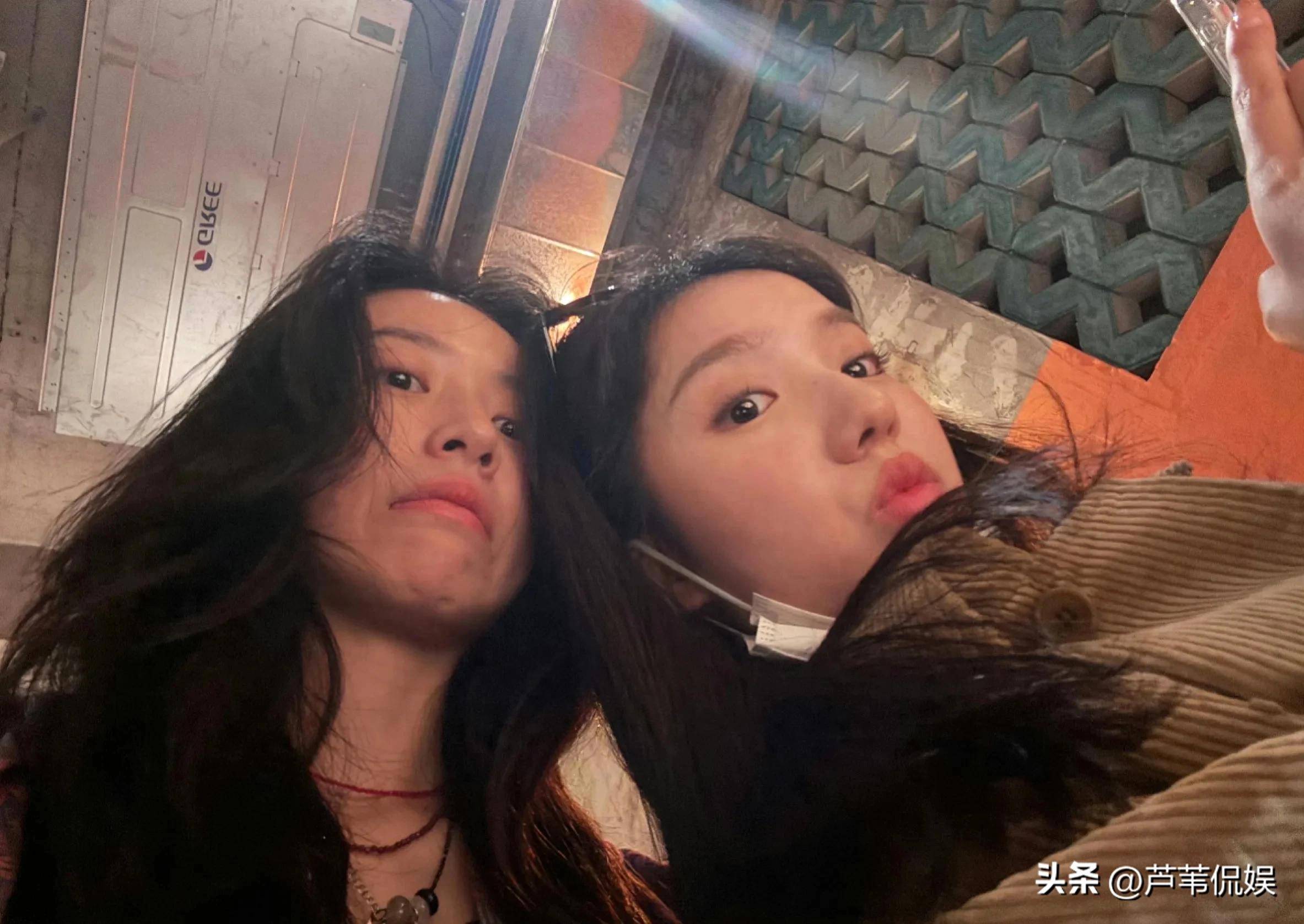 周雨彤的反应是真迅速，一点都不让话掉到地上去