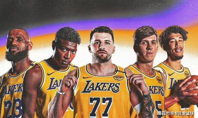 原创            5换1！湖人纠集三大状元，超级4巨头震撼联盟，杜兰特直言是作弊