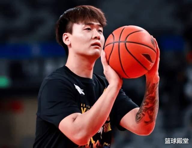 原创            广东全运主力采访！赵睿与胡明轩大谈磨合，崔永熙亲承恢复顺利！