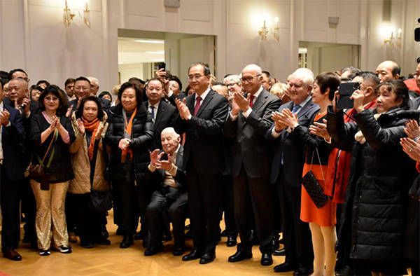 中国驻法国大使邓励：马克龙访华没有重大障碍，双方正协调合适时间