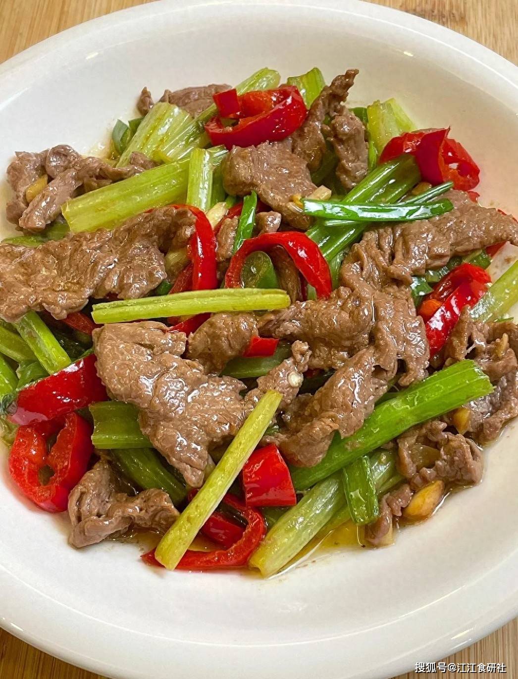 原创            男人的“隐藏加油站”，不是枸杞，年过50后使劲吃，男人味十足！