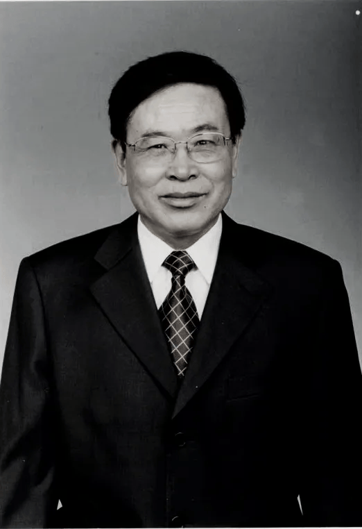 河北医科大学党委原书记吴兴逝世，享年84岁