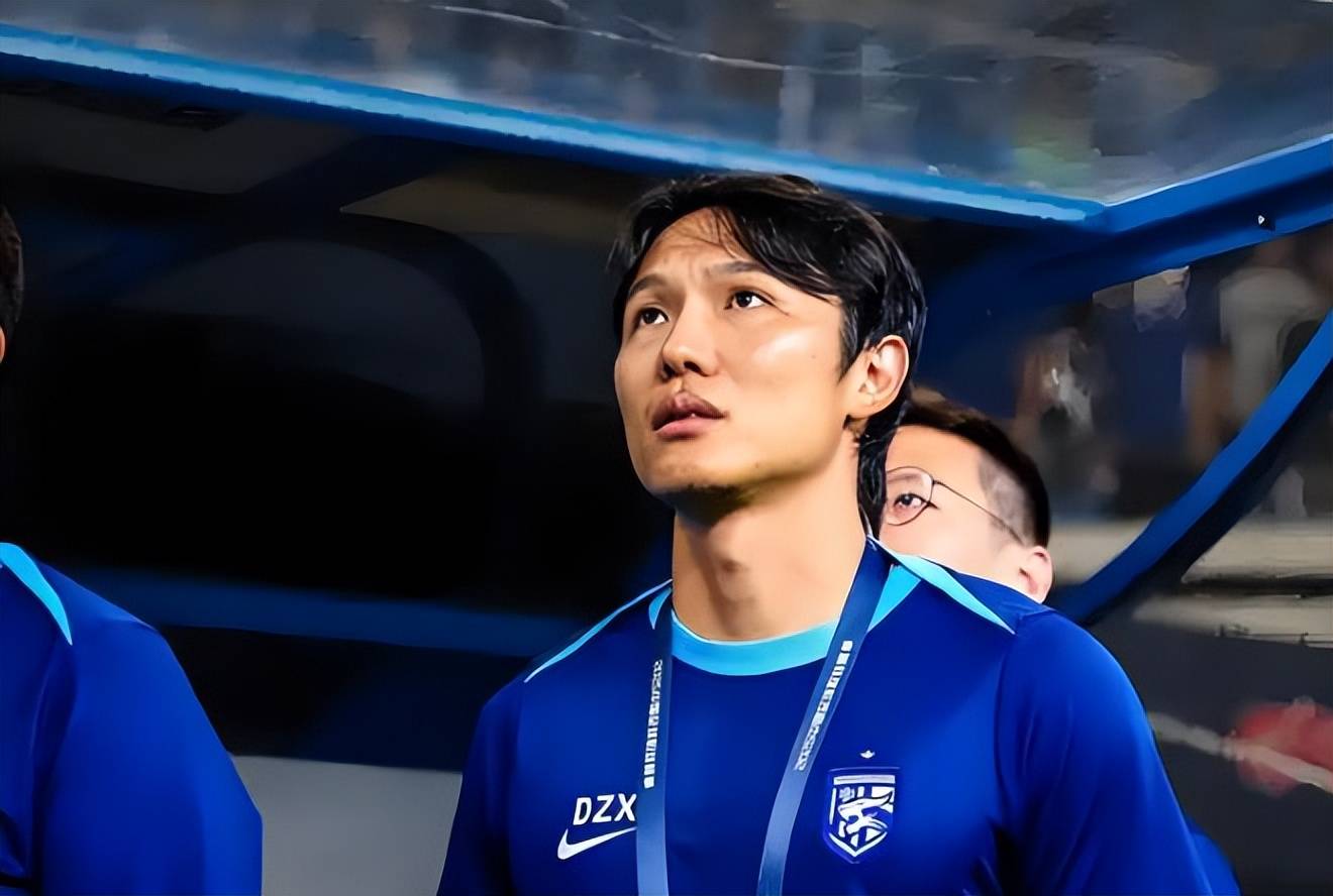 原创            武汉三镇是保级成功，首先考虑跟这条国脚级大鱼续约，值得期待