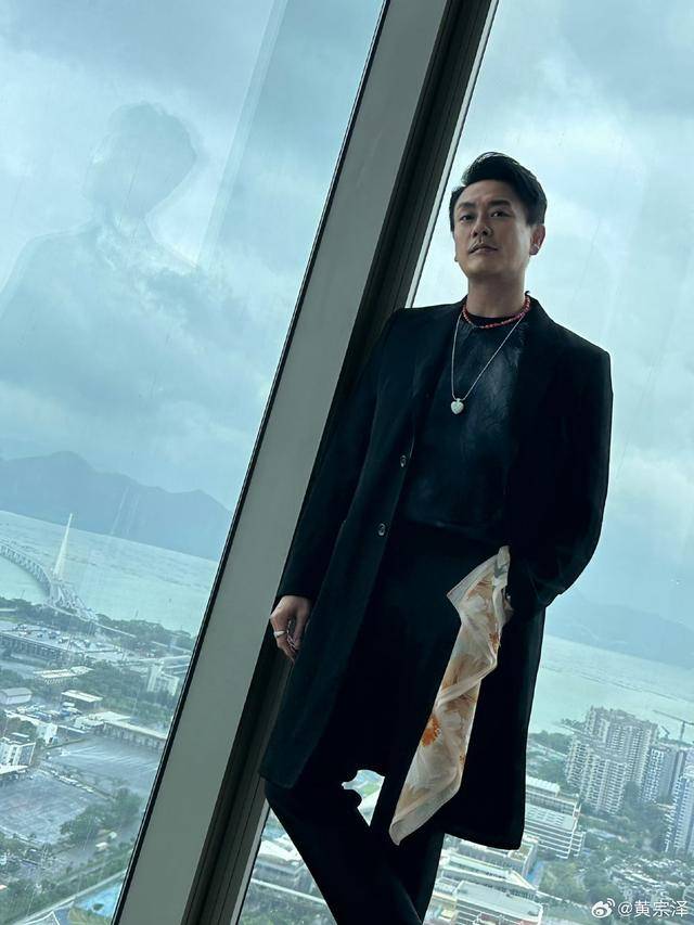 TVB前当家小生获富豪出五亿提亲，本人反应搞笑，无意结婚生子