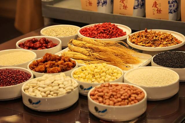 原创            秋天进补，建议常吃4道菜，滋补不上火，助您平安度秋！