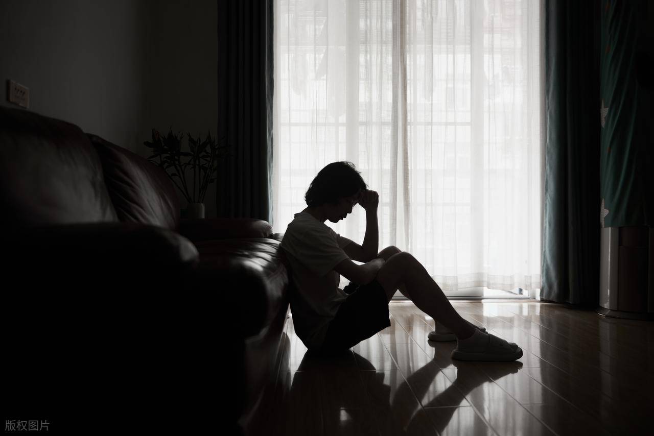 抑郁不只是“想不开”：全系统生物干预如何从生理根源唤醒快乐