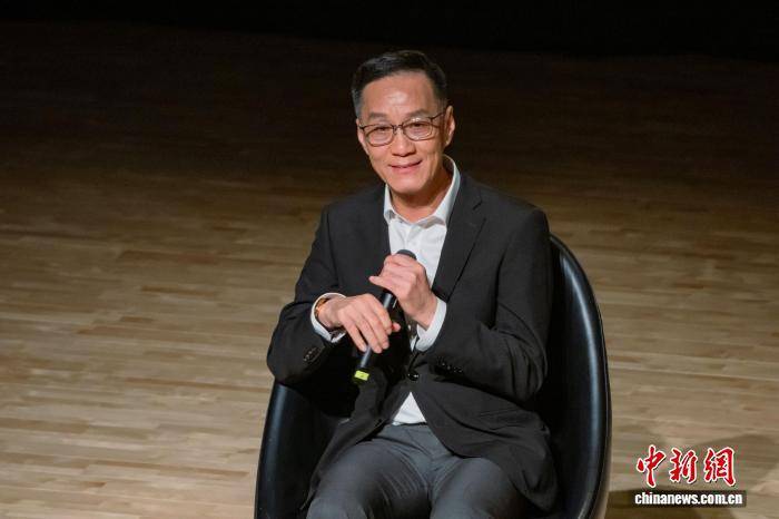 北京人艺携四部大戏登陆西安 导演冯远征谈经典重塑与剧院新生