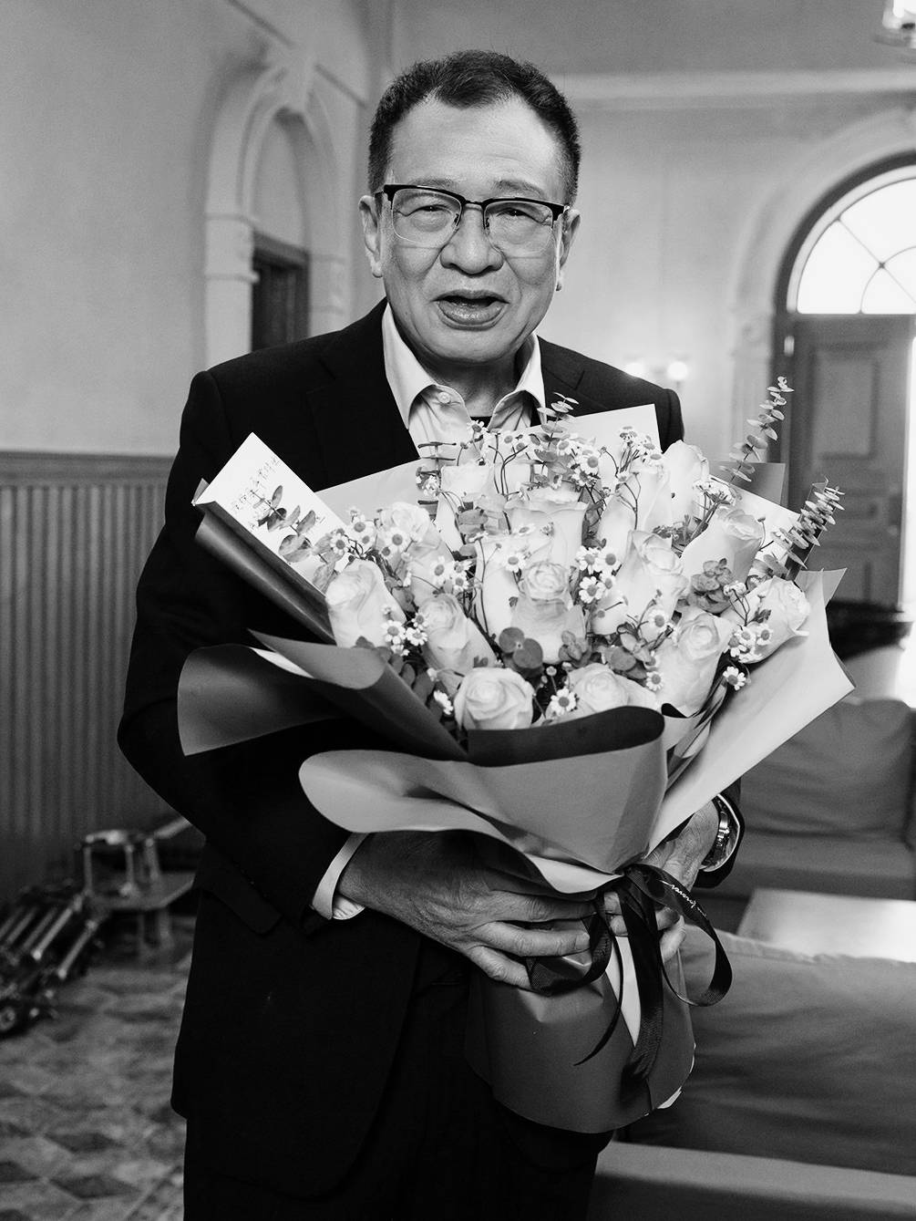 TVB资深演员许绍雄因病去世享年76岁 家世显赫喊鲁迅姑爷爷