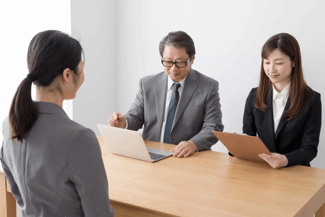 2025年简历硬通货：拿下这本证书，轻松碾压95%求职者