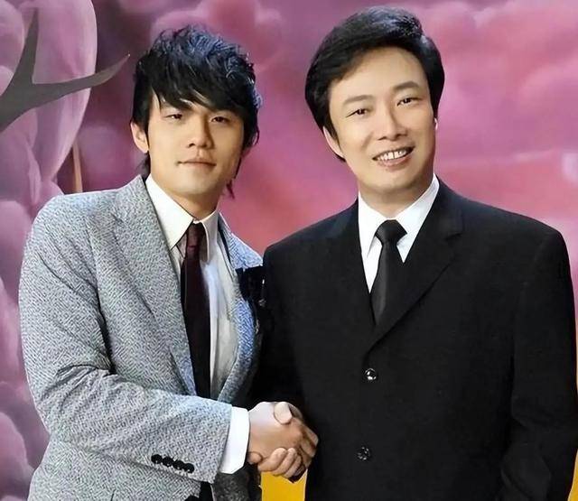 原创            寒心！官媒出手揭开费玉清的真实处境，他退隐背后的真相太刺眼