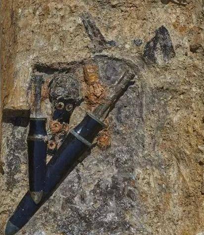 18年韩国出土26枚古币，上刻有汉字，专家：七年前我们挖出了10吨