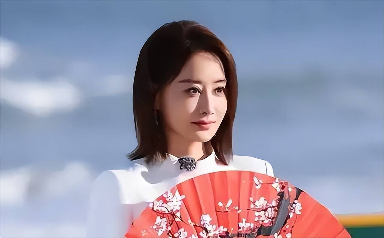 原创            这一次，陈德容维护多年的“体面”，被王珞丹王蓉联手撕了个粉碎