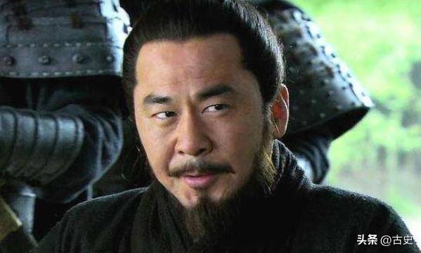 原创            曹操当年为什么没有杀了刘备？曹操没有警觉之心吗？