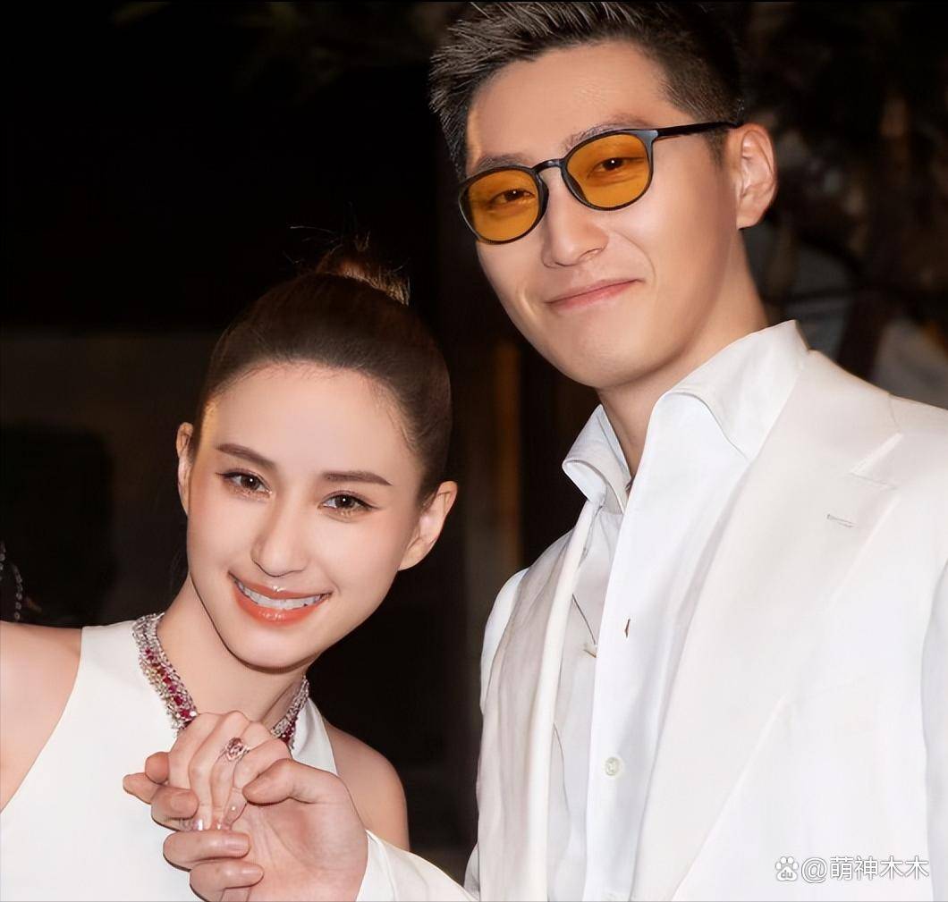 原创            何超莲向路人辟谣婚变！业内曝窦骁遭遇豪门杀猪盘，被女方当跳板