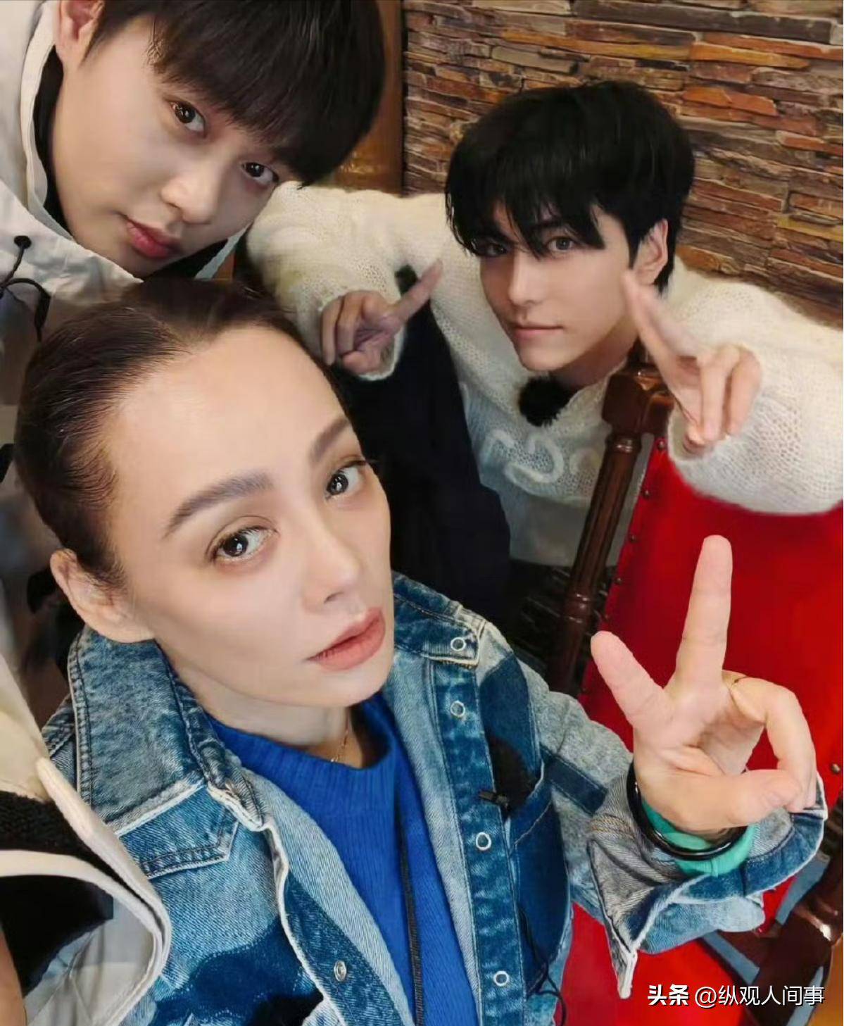 原创            《一路繁花2》炸锅！刘嘉玲何赛飞为生孩子互怼，庆奶曝行业乱象