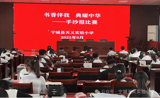 读书启智润泽心灵 绘画抒情点亮梦想