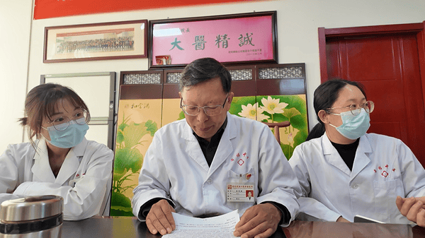 72岁确诊肺癌，如今85岁精神矍铄，还能操持家务