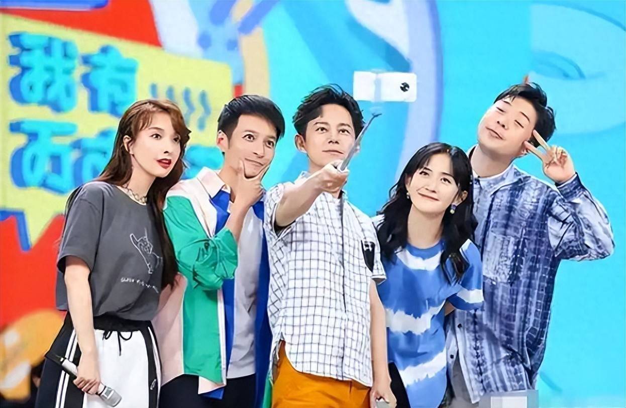 原创            钱再多有啥用？从主持人到“精神病”，48岁李维嘉给娱圈提了个醒