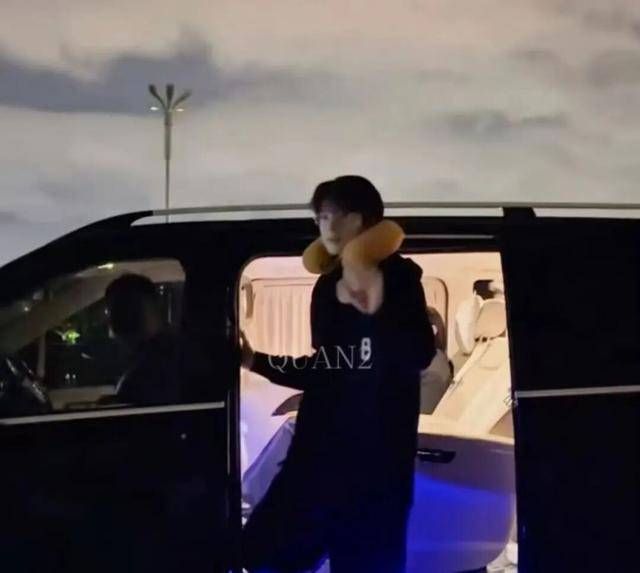 知名演员突发意外！剧组已送医！