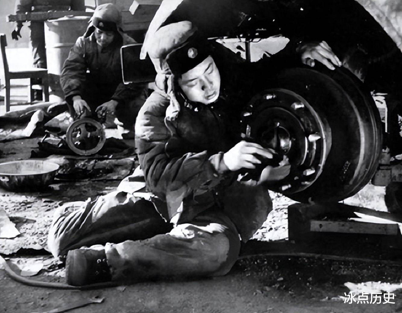 1991年，我放弃木工工作当了兵，3年后木器厂老板说我是榆木脑袋