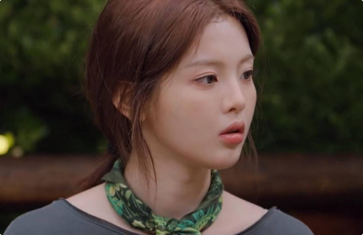 原创            看了杨超越在综艺上干活的样子，终于知道她为什么会被抬进前三了