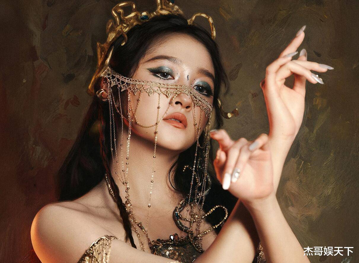 原创            关晓彤的“陷入循环”，于洋的“气到暴走”，让王牌彻底封神