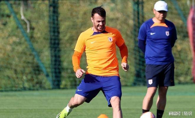 原创            喜讯！他夏窗加盟鲁能曾被质疑是滥竽充数，如今却用进球站稳脚跟