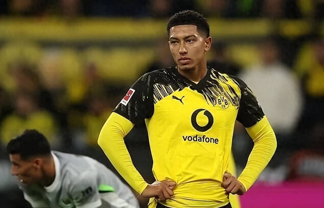 原创            连续3场替补！多特主帅警告小贝林：靠姓氏无法赢得上场时间