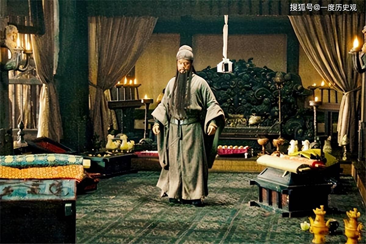 原创            在赤壁之战中，曹操都损失哪些大将？具体有多大损失？