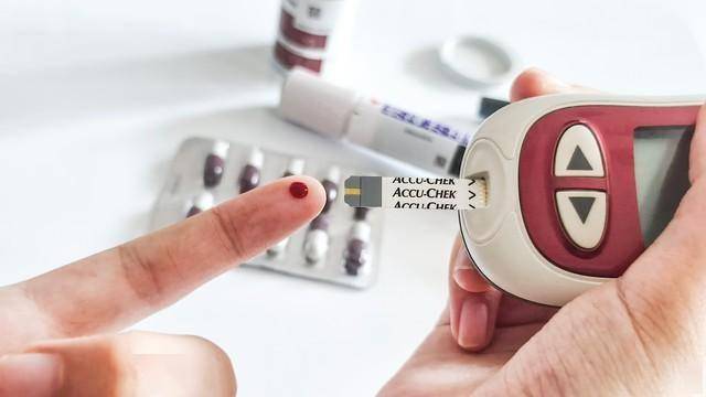 糖友必看：院士推荐的控糖食物排名，吃对了血糖稳如“定海神针”